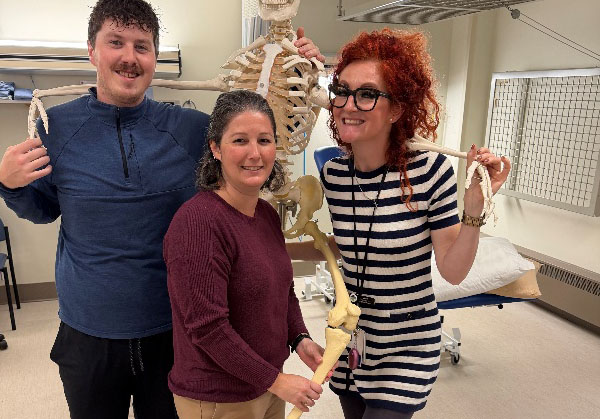 Espanola Regional Hospital and Health Centre Launches Group-Based Knee Replacement Rehabilitation Program
